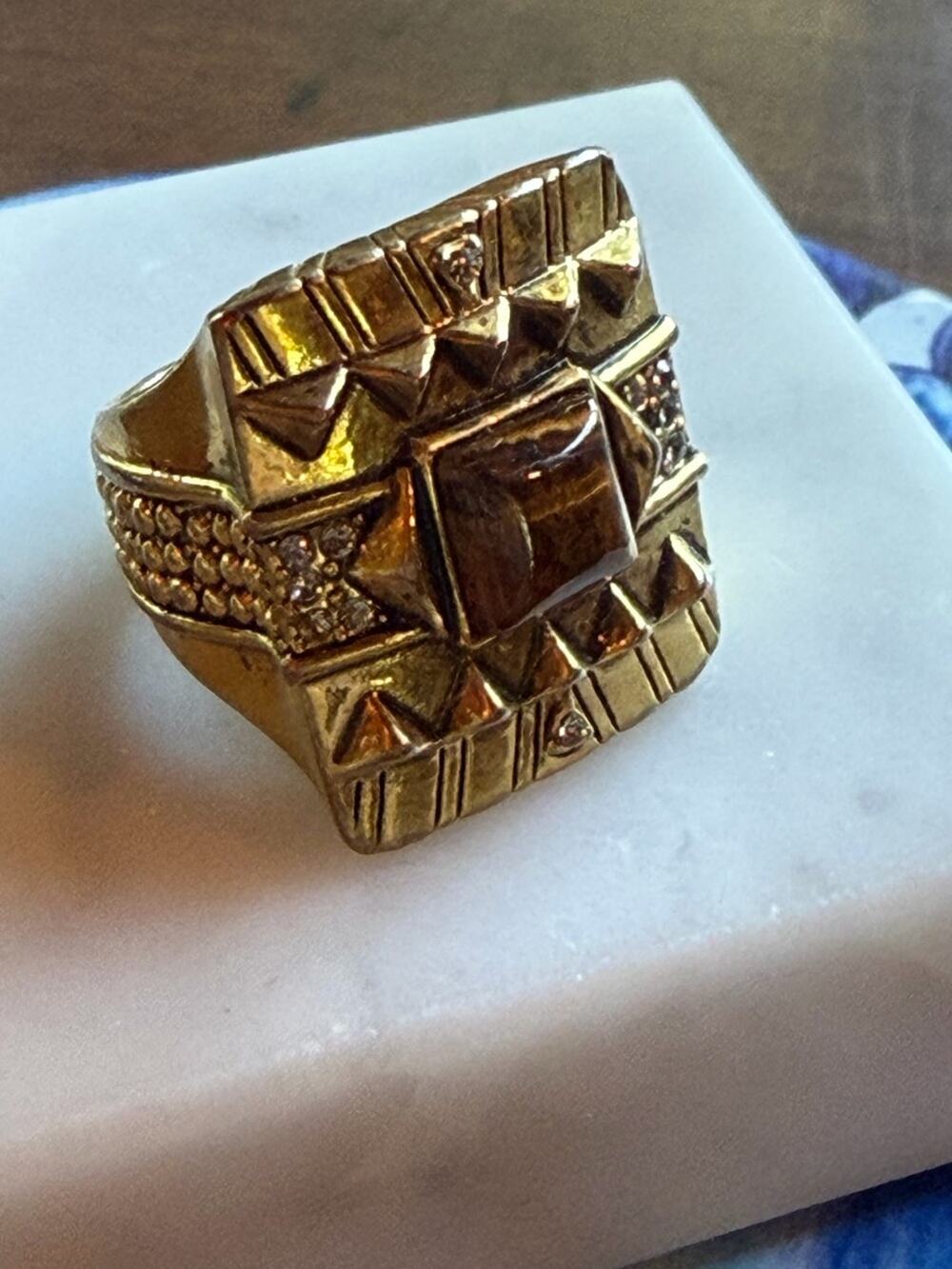 House of Harlow 1960 Tigers Eye Cushion Ring #E203 Size 6.5